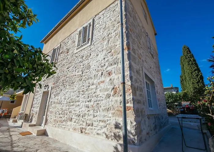 Barbarossa Apartamento Sveti Filip i Jakov